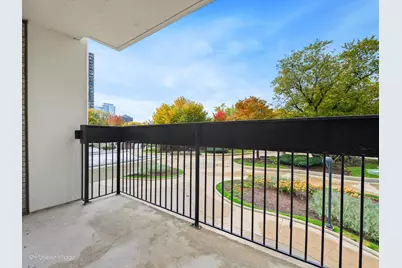 1455 N Sandburg Terrace #209B, Chicago, IL 60610 - Photo 19