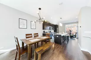 1025 Walnut Wy, Oak Park, IL 60302 - Photo 9