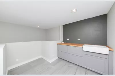 1025 Walnut Way, Oak Park, IL 60302 - Photo 21