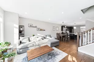 1025 Walnut Wy, Oak Park, IL 60302 - Photo 7