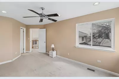 496 Stone Gate Circle, Schaumburg, IL 60193 - Photo 11