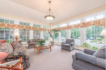 801 N McLean Boulevard #136, Elgin, IL 60123 - Photo 9