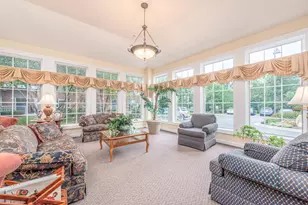 801 N McLean Blvd, Elgin, IL 60123 - Photo 9