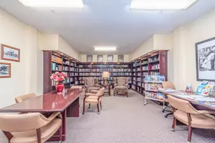 801 N McLean Blvd, Elgin, IL 60123 - Photo 15