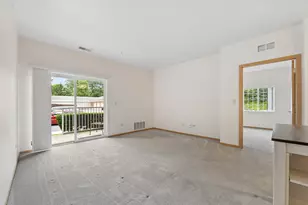 801 N McLean Blvd, Elgin, IL 60123 - Photo 3