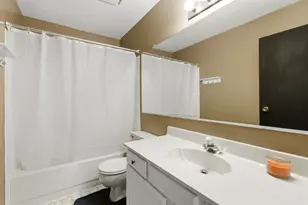 450 Ascot Ln, Streamwood, IL 60107 - Photo 23