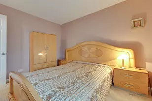 7 Oak Creek Dr, Buffalo Grove, IL 60089 - Photo 17