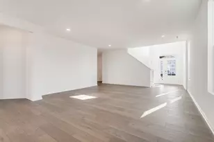 8533 Chadwick Ct, Woodridge, IL 60517 - Photo 5