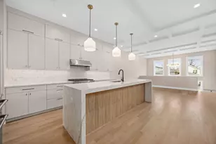 3633 S Emerald Ave, Chicago, IL 60609 - Photo 5