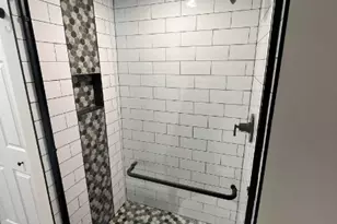 10561 Palos Pl, Palos Hills, IL 60465 - Photo 17