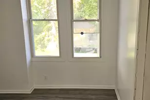 8542 S Lowe Ave, Chicago, IL 60620 - Photo 7