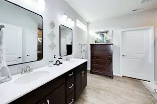 2911 Briargate Dr, Lake Villa, IL 60046 - Photo 11