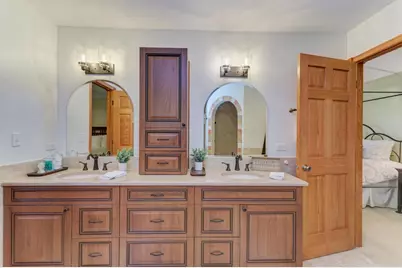 10S607 Glenn Drive, Burr Ridge, IL 60527 - Photo 23