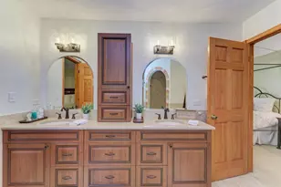 10S607 Glenn Dr, Burr Ridge, IL 60527 - Photo 23
