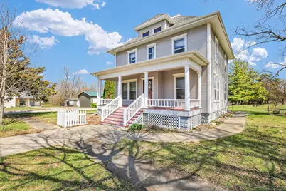 430 N Indiana Avenue, Deland, IL 61839 - Photo 1