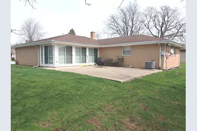 [Address not provided], South Holland, IL 60473 - Photo 5