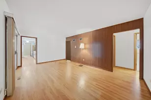 [Address not provided], South Holland, IL 60473 - Photo 13