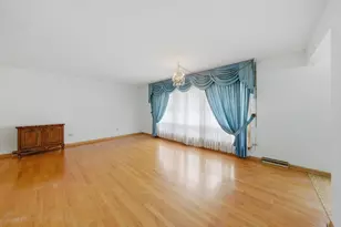 [Address not provided], South Holland, IL 60473 - Photo 5