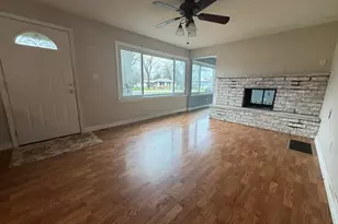 28W567 Forest View Ave, Warrenville, IL 60555 - Photo 3