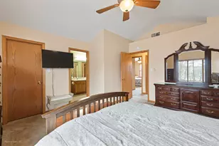 2103 Windcrest Ln, Joliet, IL 60431 - Photo 13