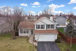 2103 Windcrest Ln, Joliet, IL 60431 - Photo 1