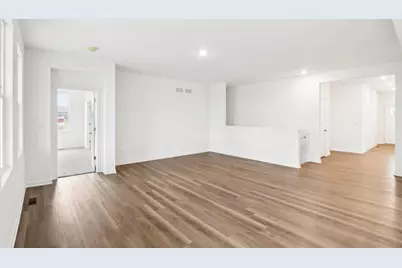 5746 Hunter Drive, Racine, WI 53406 - Photo 3