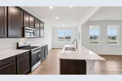 5746 Hunter Drive, Racine, WI 53406 - Photo 7