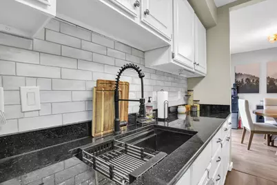 605 S Chicago Avenue, Champaign, IL 61821 - Photo 17