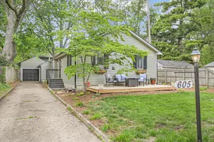 605 S Chicago Ave, Champaign, IL 61821 - Photo 3