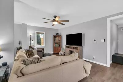 605 S Chicago Avenue, Champaign, IL 61821 - Photo 11