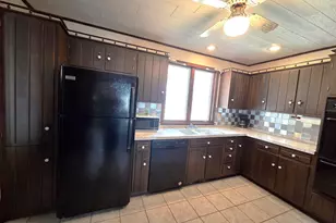 67833 Lake Trail Rd, Lakeville, IN 46536 - Photo 5