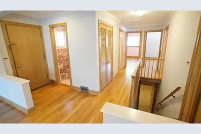 459 Highcrest Drive, Wilmette, IL 60091 - Photo 7