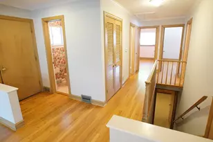 459 Highcrest Dr, Wilmette, IL 60091 - Photo 7