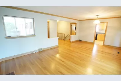 459 Highcrest Drive, Wilmette, IL 60091 - Photo 5