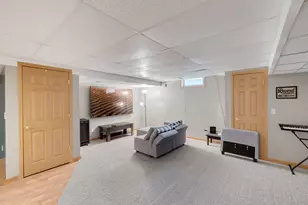 125 N Hamilton Dr, Grant Park, IL 60940 - Photo 15