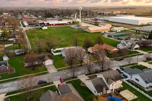 125 N Hamilton Dr, Grant Park, IL 60940 - Photo 23