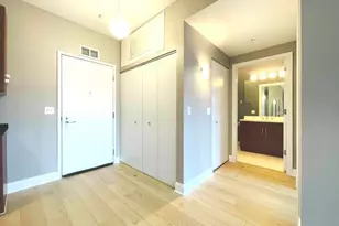 565 W Quincy St, Chicago, IL 60661 - Photo 9