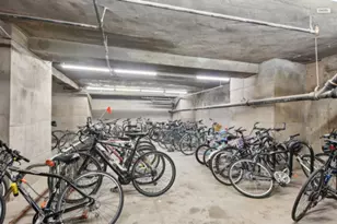 565 W Quincy St, Chicago, IL 60661 - Photo 21