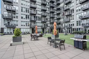 565 W Quincy St, Chicago, IL 60661 - Photo 19