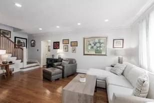 518 S Oakland Ave, Villa Park, IL 60181 - Photo 3