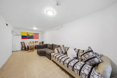 5969 W Augusta Boulevard, Chicago, IL 60651 - Photo 17