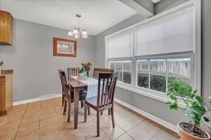 485 James Ct, Glendale Heights, IL 60139 - Photo 7