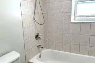 2529 W Thomas St, Chicago, IL 60622 - Photo 5