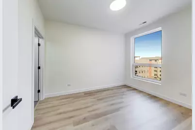1950 W Lawrence Avenue #402, Chicago, IL 60640 - Photo 9