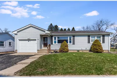 284 Washington Avenue, Hampshire, IL 60140 - Photo 1