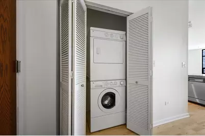 1255 S State Street #1913, Chicago, IL 60605 - Photo 7