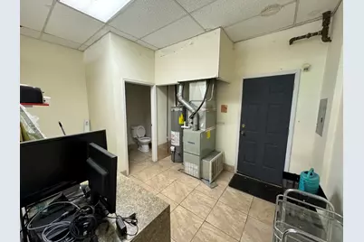 1706 W Lawrence Avenue, Chicago, IL 60640 - Photo 3