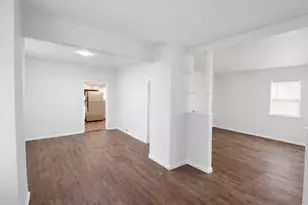 1911 Hebron Ave, Zion, IL 60099 - Photo 3