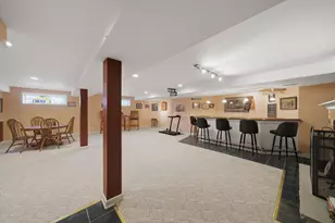 8839 S 83rd Ave, Hickory Hills, IL 60457 - Photo 25