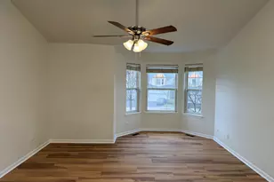 431 Pine Lake Cir, Vernon Hills, IL 60061 - Photo 19